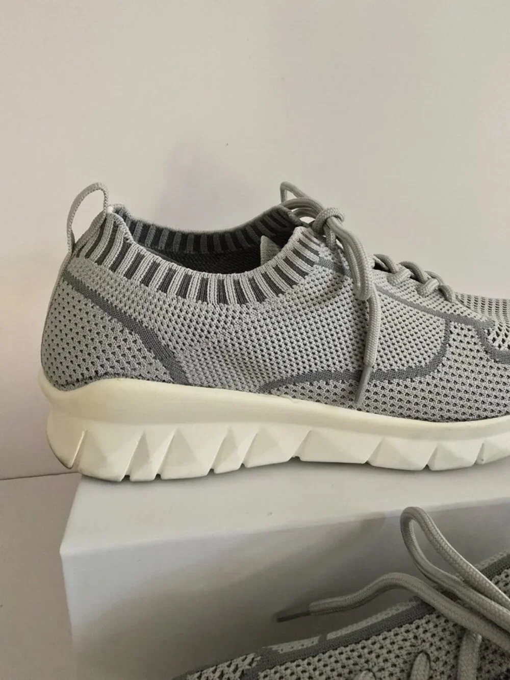 Naot Galaxy Knit Grey Gray Vegan Sneakers Shoes 41 10 10.5 Womens Lace Up